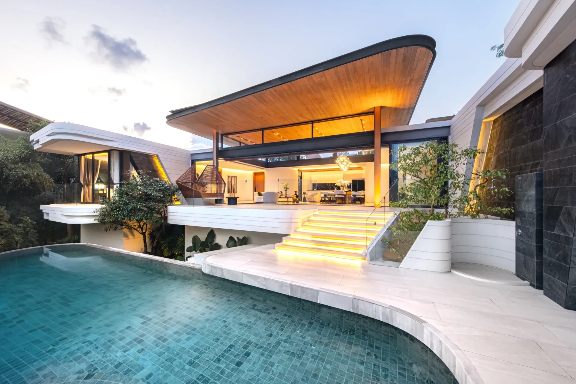 Luxury Real Estate mandate